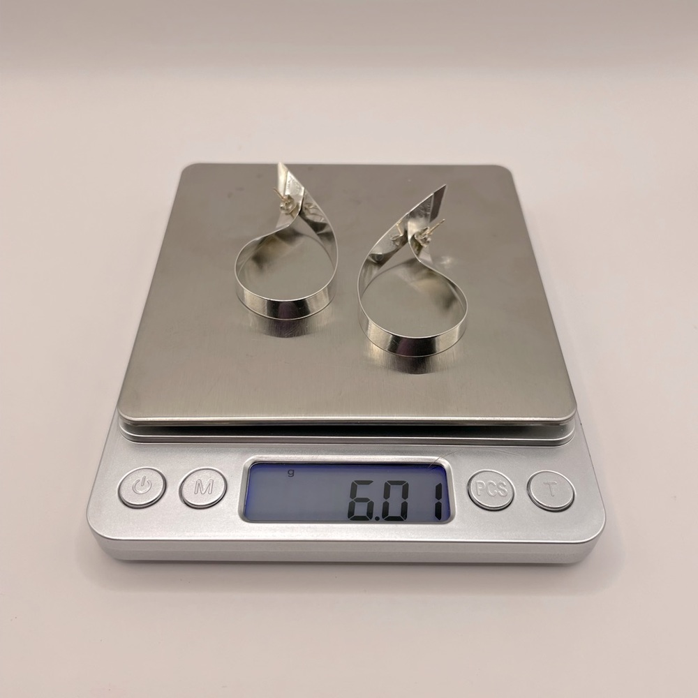 SANDRA BAKER SYB Vintage Sterling Silver Modernist Ribbon Earrings - Picture 12 of 12